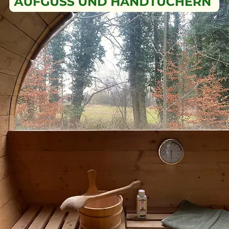 Haus Am Erlenhain Mit Sauna Und Grossem, Naturnahen Garten *