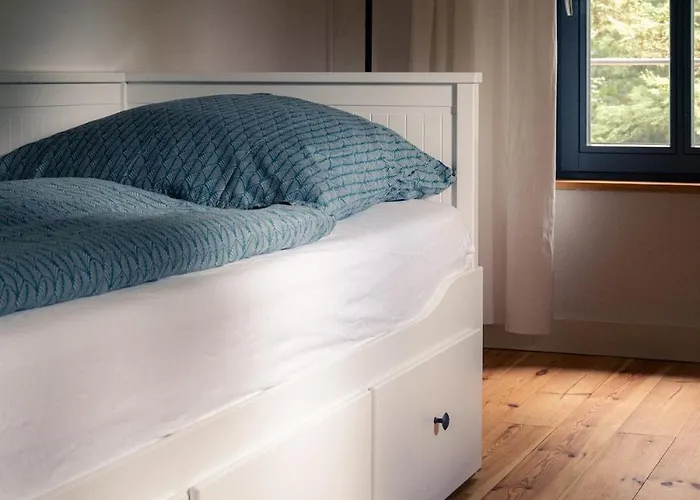 Haus Am Erlenhain Mit Sauna Und Grossem, Naturnahen Garten *