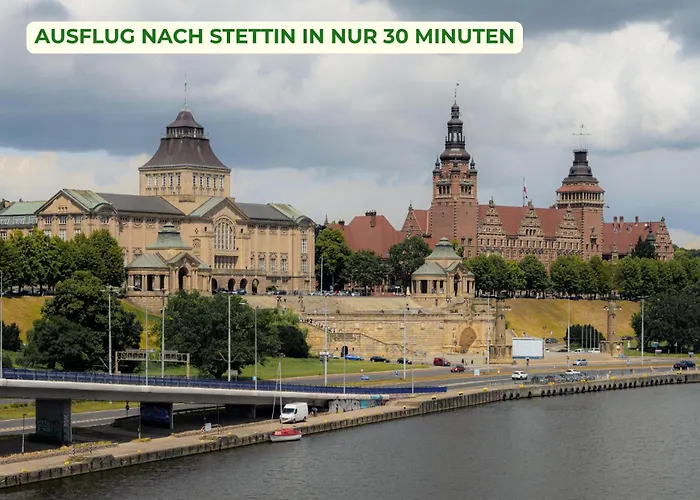 Haus Am Erlenhain Mit Sauna Und Grossem, Naturnahen Garten Dom wakacyjny Grambow (Greifswald)